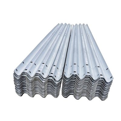 Warm gegalvaniseerd en koudgewalst Highway Guardrail Post en Spacer voor AASHTO M-180 Standard