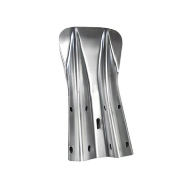 Anti-corrosie Buitenbeveiliging Highway Guardrail Einde vleugels Steel Fishtail Terminal Einde