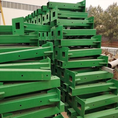 Veiligheid op de weg Warm gegalvaniseerd High Speed Steel Guardrail Square Post Standard AASHTO M-180