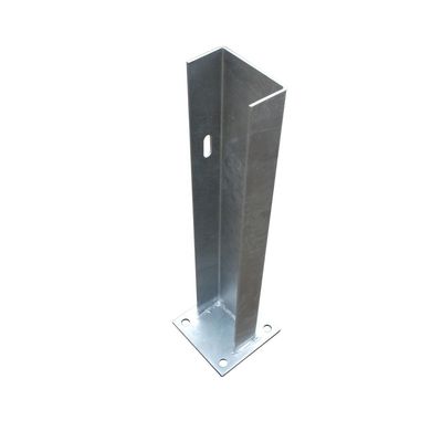 Hot-Dip gegalvaniseerd Highway Guardrail Flanche Post voor AASHTO M180 Outdoor Security