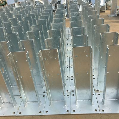 Hot-Dip gegalvaniseerd Highway Guardrail Flanche Post voor AASHTO M180 Outdoor Security