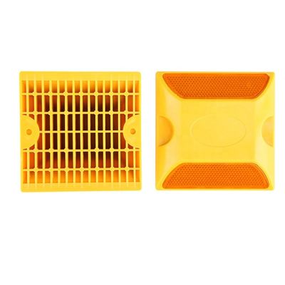 Rood reflecterend High Intensity Reflector Tape voor verhoogde veiligheid op de snelweg
