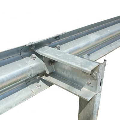 Highway Guardrail Crash Barrier Hot-dip gegalvaniseerd blok met anti-corrosiecoating