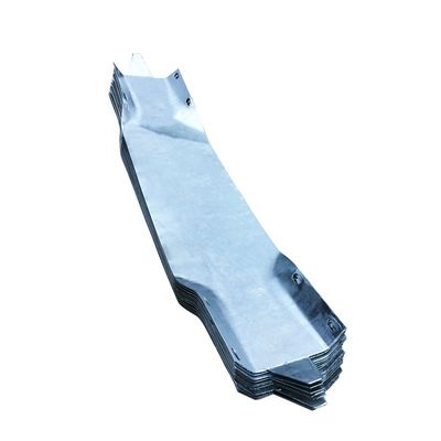 Q235 Q345 Warm gegalvaniseerd snelweg snelweg bewakingsrail systeem buffer terminals Eindjes voor aangepaste behoeften