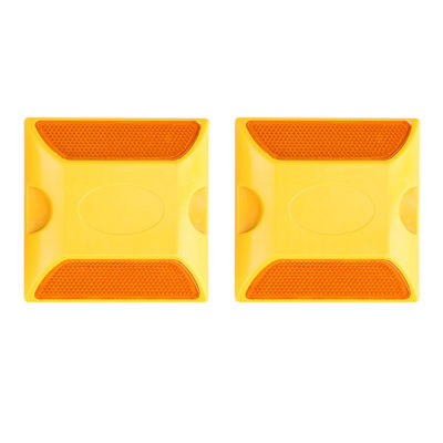 CE ISO9001 Goedgekeurde 20 mm hoogreflecterende PMMA-lens Plastic Road Stud Reflectors Road Markers