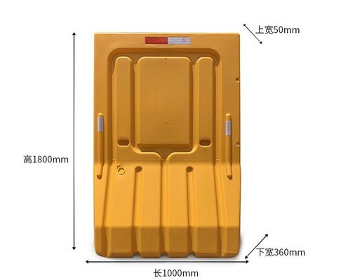 2M PE T-vorm Rood Geel Water Gevuld Plastic Wegverkeersbarrière Voor de verkeersveiligheid