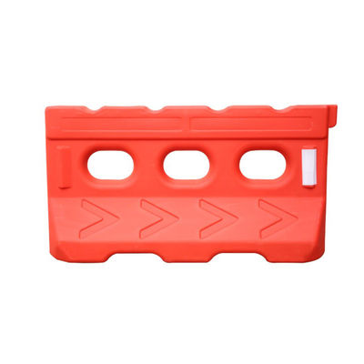 Bouwplaats Plastic wegbarrière Op maat gemaakte water gevulde barrière