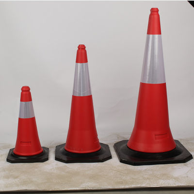 PE Plastic Road Cone Voor de veiligheid van het wegverkeer In opvallend oranje
