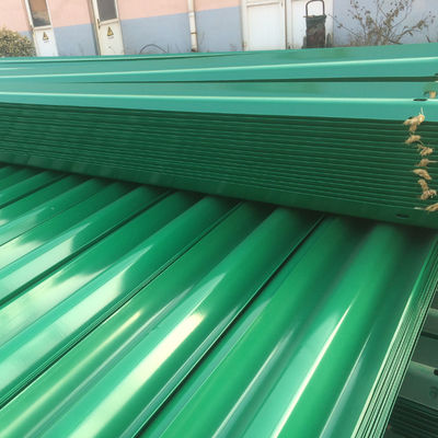 Warm gegalvaniseerd koud gewalst technologie wegveiligheid plastic gespoten wegbeveiliging