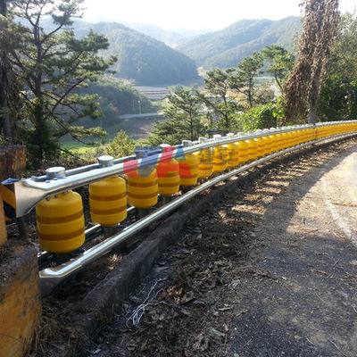 Veiligheid op de weg Geel EVA Rotary Barrier Anti-Corrosion Guardrails met normen