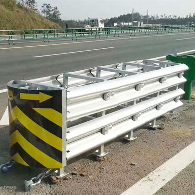 Rustvrij staal crash kussens Barrier Aashto M180 Roadway Safety Highway Guardrail