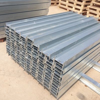 ISO9001 2000 Gecertificeerde H-type galvaniseerde wegrailpost voor veilig wegverkeer
