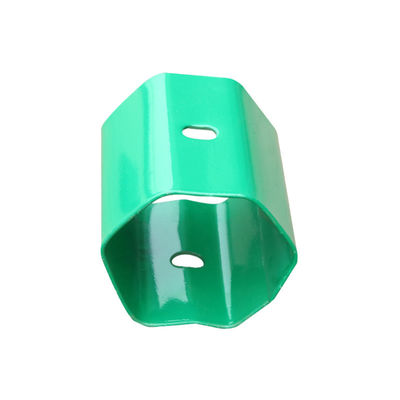 Q235 Q345 Hot Dip gegalvaniseerd Highway Guardrail Spacer met plastic spraycoating