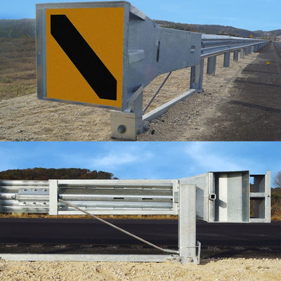 Straight Barrier Roadway Safety gegalvaniseerde W- en Thrie-balk voor wegbeveiliging