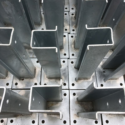 AASHTO M-180 Standaard Veiligheid op de weg Beschermingsrail Flanke Post voor effectieve bescherming