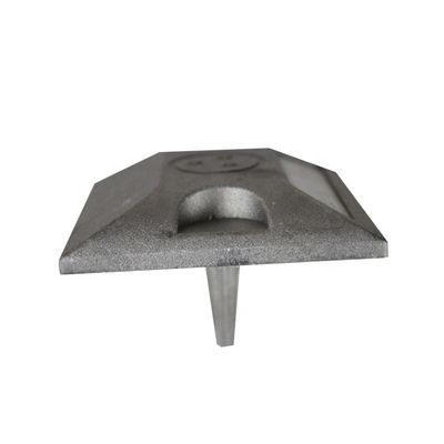 eind G105 Geel gegoten aluminium vierkant wegstaaf voor verkeersveiligheid 100*100*20 mm Grootte
