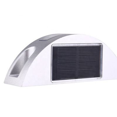 Hoog zichtbare halve cirkel zonne-gegote aluminium reflecterende wegstok voor verkeersveiligheid