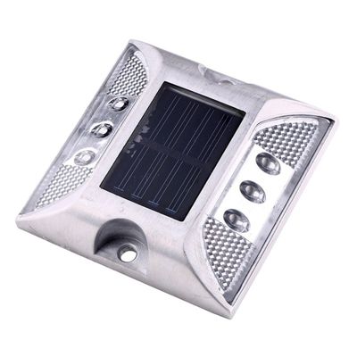 ROHS-gecertificeerde zonne-aangedreven LED-aluminium zonne-square road stud voor verkeersveiligheid