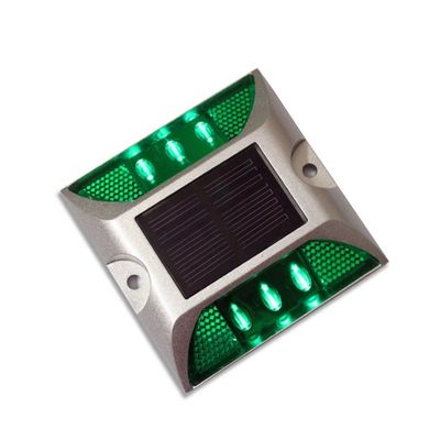 ROHS-gecertificeerde zonne-aangedreven LED-aluminium zonne-square road stud voor verkeersveiligheid