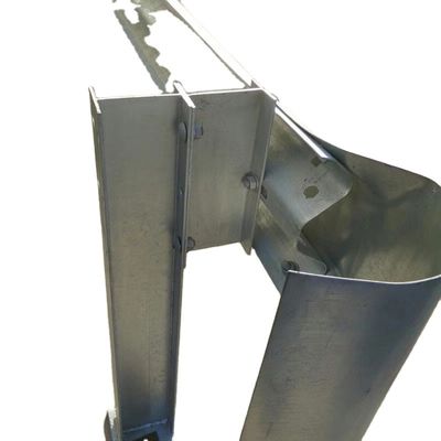 Q235 Q345 150*100*4.3*5.5mm Warm gegalvaniseerde wegrail H-post