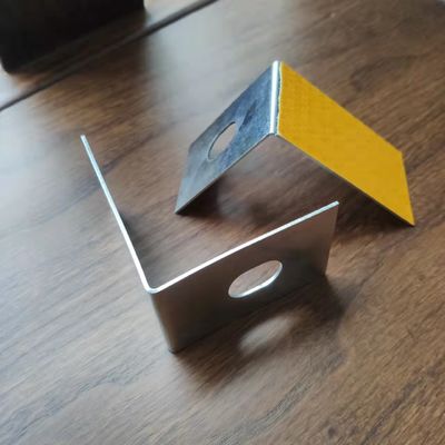 Aluminium wegmarkeringsreflector met gegoten aluminiumlegeringsmateriaal