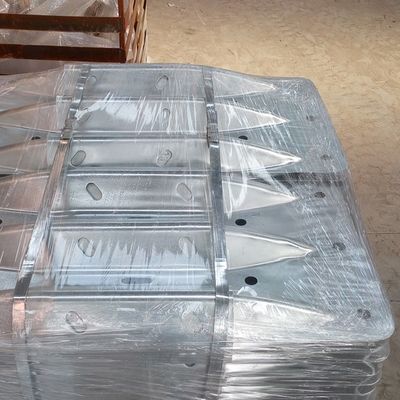 Rolgordel voor de veiligheid op de weg Warmdipp gegalvaniseerd staal W-balk bruggordel