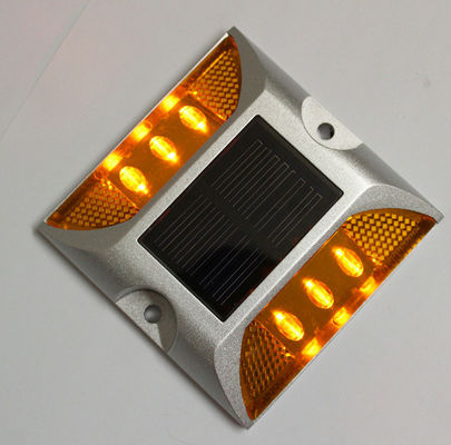 IP68 ASTM Embedded Aluminium Solar Road Stud Wit Geel Rood Blauw Groen