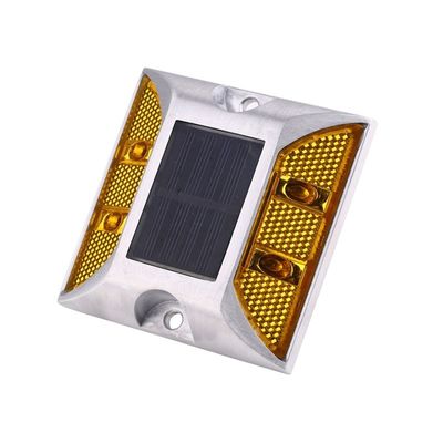 Wegwaarschuwing ABS Plastic Reflective Road Stud Verhoogde stoeprand Marker Road Spike