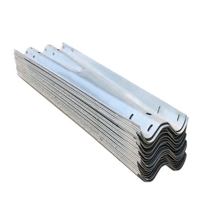 Highway Flex Beam Guardrail met AASHTO M-180 standaard en warm gegalvaniseerd koudgewalst