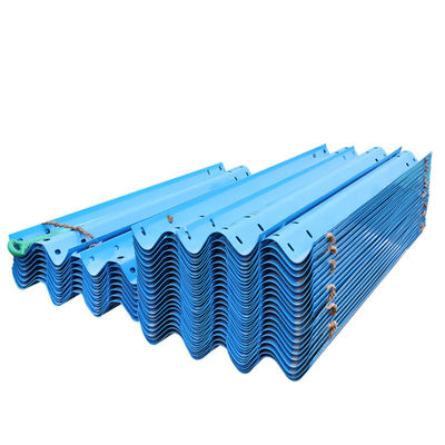 Gepersonaliseerde gegalvaniseerde gegolfde balk Highway Guardrail Crash Barrier