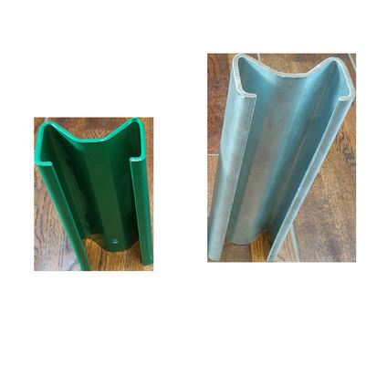 Veiligheid op de weg Warm Dip Galvanized Sigma Post vervaardigd in voor Highway Guardrail