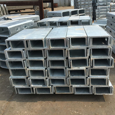 Hot-Dip gegalvaniseerd staal Highway Guardrail Spacer Met W-Beam Anti-Corrosion