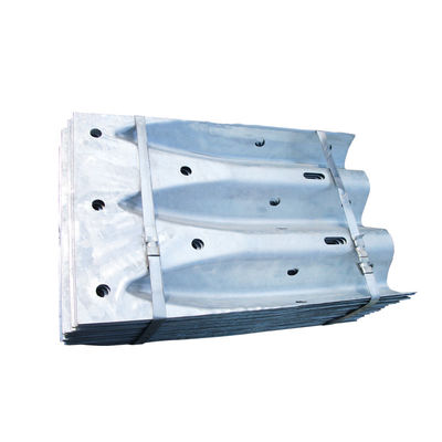 Warm gegalvaniseerd koud gewalste technologie aangepast Highway Guardrail Bridge Terminals End