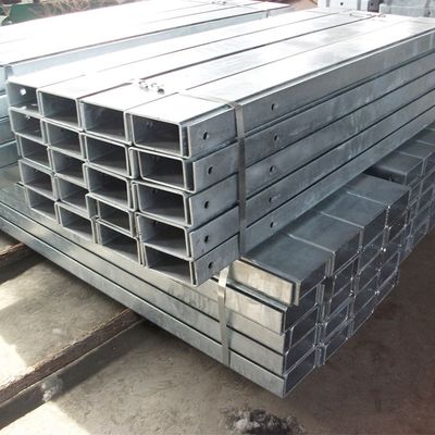 Highway Guardrail Hot Dip Galvanized U Post en U Spacer voor verkeersveiligheid Hot Dip Galvanized