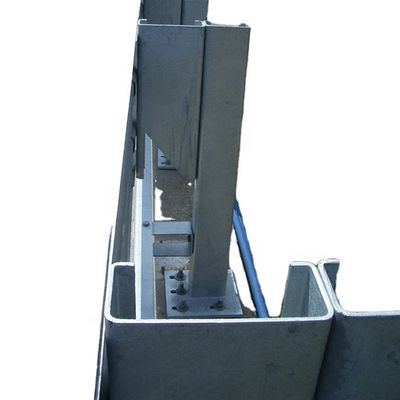 Hot Dip Galvanized U Spacer/Channel Spacer Highway Guardrail vervaardigd door Chinese