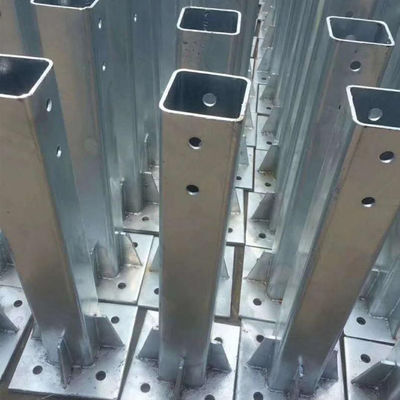 Hot Dip Galvanized Flange Post voor Hot Dip Galvanized Guardrail Part Barrier