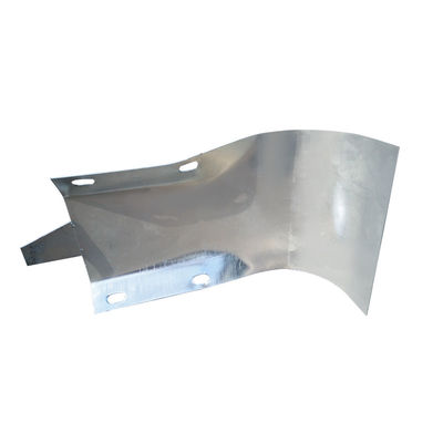 Q235 Q345 Hot Dip gegalvaniseerde beveiligingsrail R Eindvleugels voor snelwegen in aangepaste kleuren