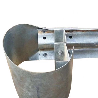 Waafvorm Hot Dip gegalvaniseerd stalen beveiligingsrail buffer einde voor de bescherming van de snelweg