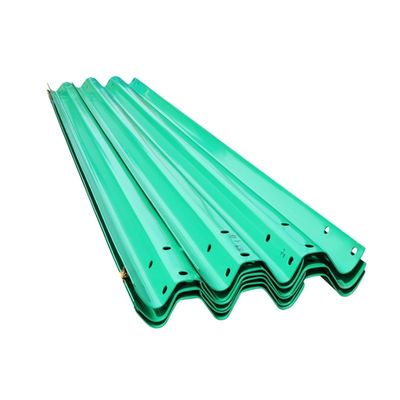 Custom kleur roestvrij staal W balk Highway Guardrail met ISO9001 2008 certificering