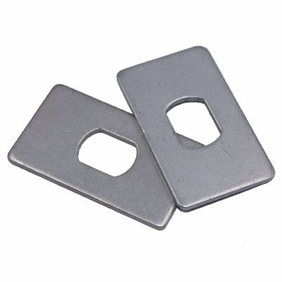 Meerdere toepassingen Q235 Q345 Crowd Control Stanchion Voor Metal Steel Highway Guardrail