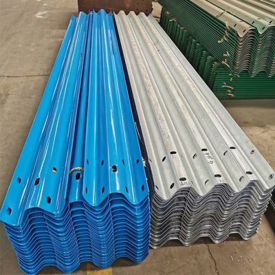 Warm gegalvaniseerd koudgewalst 600G/M2 Staal Buitenveiligheid Highway Safety Guardrail