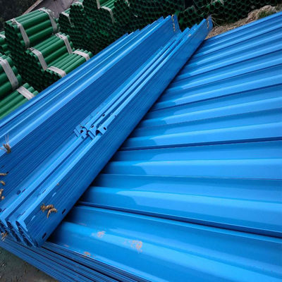 Warm gegalvaniseerd koudgewalst 600G/M2 Staal Buitenveiligheid Highway Safety Guardrail