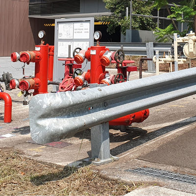Hot Dip Galvanized AASHTO M-180 Zink Steel Road Barrier voor de veiligheid op de weg
