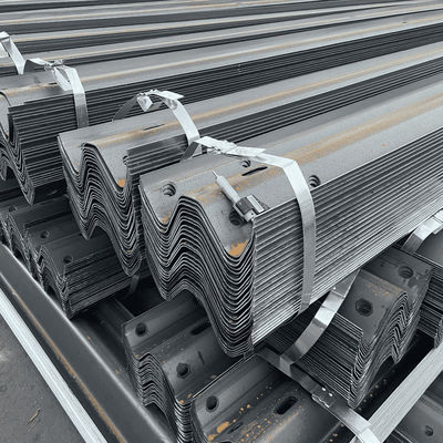 N1 Steel Highway Guardrail met Fishtail Terminal End en AASHTO M-180-certificering