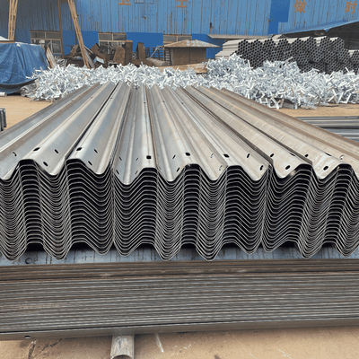 AASHTO M-180 Steel Guard Rail met ISO9001/TUV/BV/CE certificaat