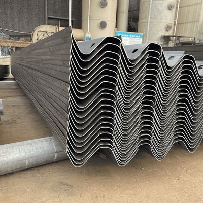 Vervoersvoorzieningen Gemeentelijk zinkstaal hek met warm gedompelde gegalvaniseerde coating
