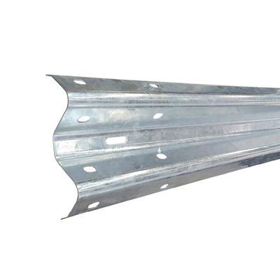 Poederbedekte buitenbeveiliging Highway Guardrail Protect Fence voor voertuigbescherming