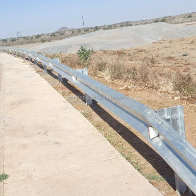 Hot-Sailing Rail Guards Gekrompen balkbalk Beschermingsrail Op maat gemaakt voor buitenbeveiliging