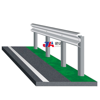 Onderste gegalvaniseerde gegalvaniseerde W-balk snelweg Crash Guardrail met en op maat gemaakte ontwerp