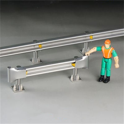Highway Guardrail en Posts AASHTO M-180 Standard Warm gegalvaniseerd koudgewalste technologie